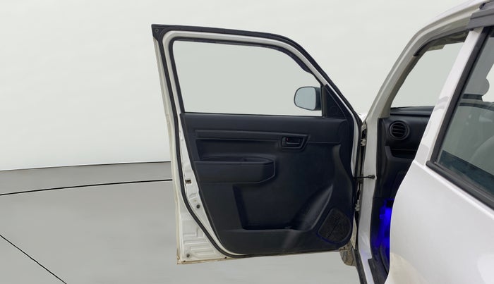 2022 Maruti S PRESSO VXI (O), Petrol, Manual, 48,556 km, LHS Front Door