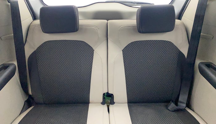 2020 Renault TRIBER RXZ AMT, Petrol, Automatic, 20,552 km, Third Seat Row ( optional )