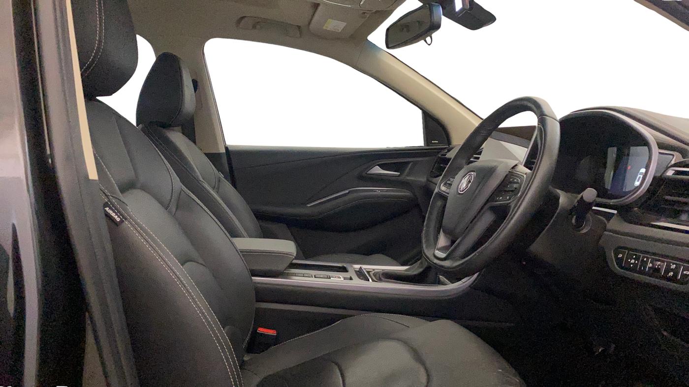 2024 MG HECTOR Sharp Pro Blackstorm 1.5 Turbo CVT, Petrol, Automatic, 33,197 km, Right Side Front Door Cabin