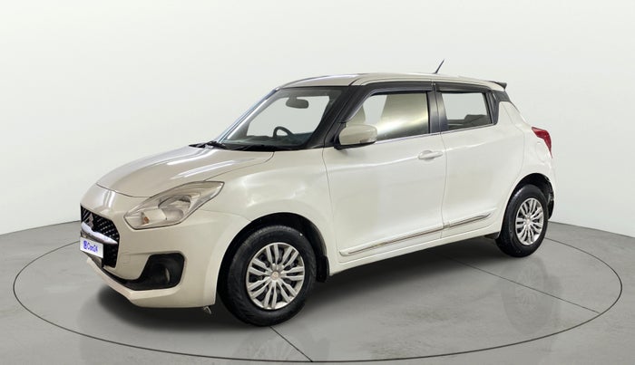 2020 Maruti Swift VXI AMT, Petrol, Automatic, 42,135 km, Left Front Diagonal