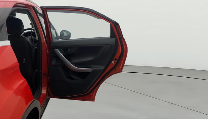 2021 Tata NEXON XMA SUNROOF DIESEL, Diesel, Automatic, 1,09,366 km, RHS Rear Door