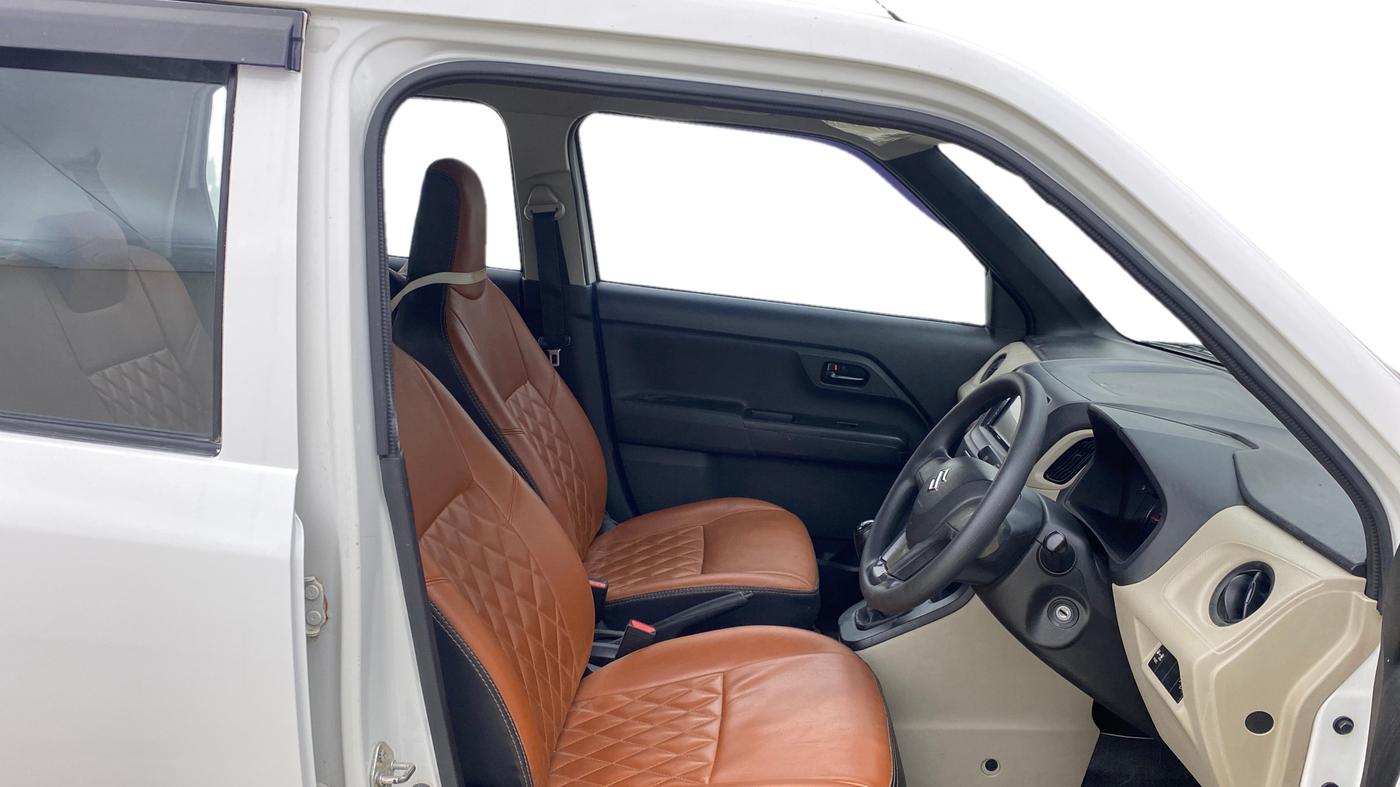 2020 Maruti New Wagon-R LXI CNG (O) 1.0, CNG, Manual, 52,906 km, Right Side Front Door Cabin