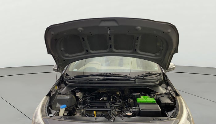 2016 Hyundai Elite i20 SPORTZ 1.2, Petrol, Manual, 40,620 km, Open Bonet