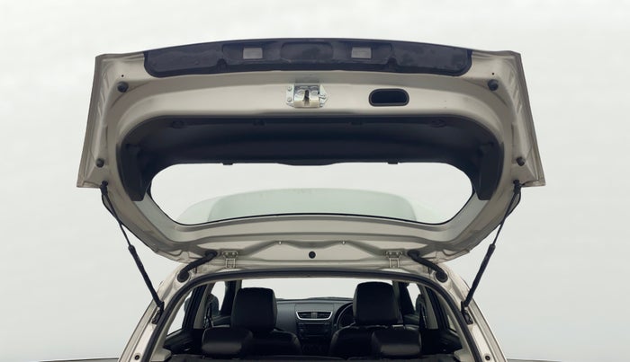 2016 Maruti Swift VXI, Petrol, Manual, 18,988 km, Boot Door Open