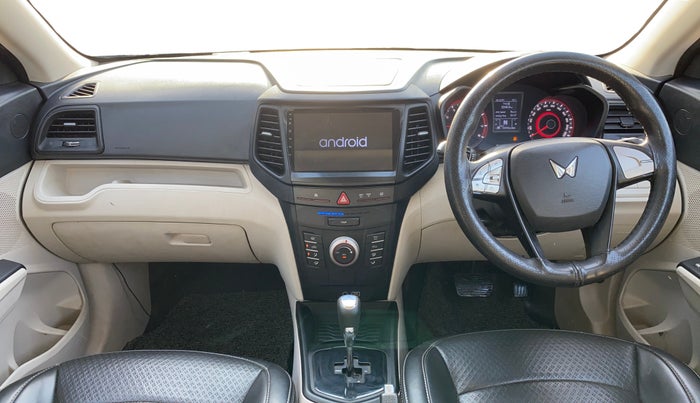 2023 Mahindra XUV300 W6 1.2 PETROL AMT, Petrol, Automatic, 43,246 km, Dashboard