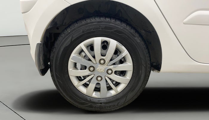 2013 Hyundai i10 SPORTZ 1.2, Petrol, Manual, 68,100 km, Right Rear Wheel