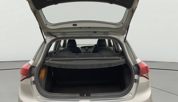 2015 Hyundai Elite i20 SPORTZ 1.2 (O), Petrol, Manual, 84,042 km, Boot Open Zoomed View