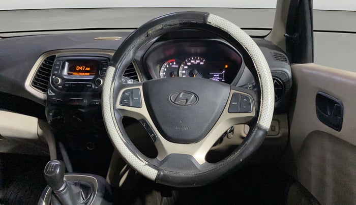 2020 Hyundai NEW SANTRO MAGNA, Petrol, Manual, 1,13,846 km, Steering Wheel Close Up