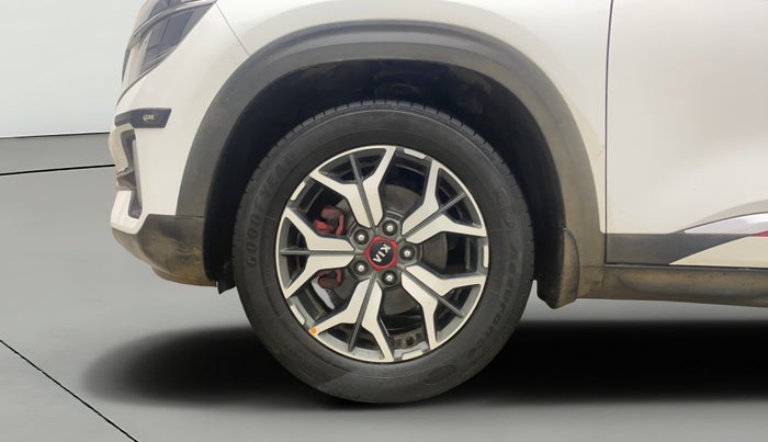 2020 KIA SELTOS GTX PLUS DCT 1.4 PETROL, Petrol, Automatic, 34,565 km, Left Front Wheel