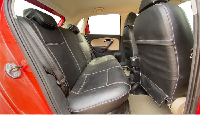 2017 Volkswagen Polo HIGHLINE1.2L, Petrol, Manual, 39,478 km, Right Side Rear Door Cabin