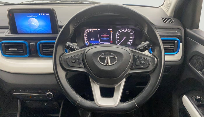 2022 Tata PUNCH CREATIVE  MT, Petrol, Manual, 50,353 km, Steering Wheel Close Up