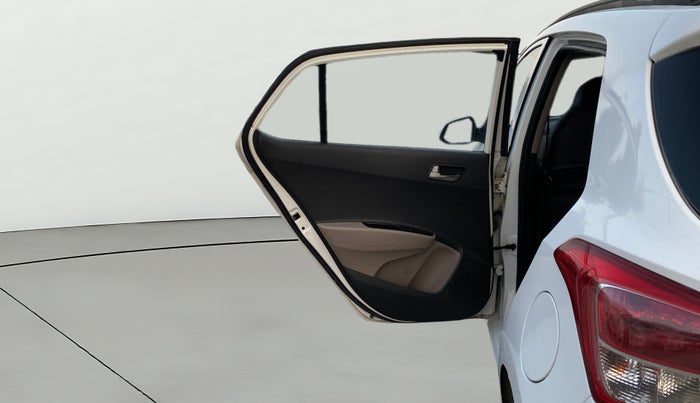 2015 Hyundai Grand i10 SPORTZ 1.2 KAPPA VTVT, Petrol, Manual, 63,232 km, LHS Rear Door