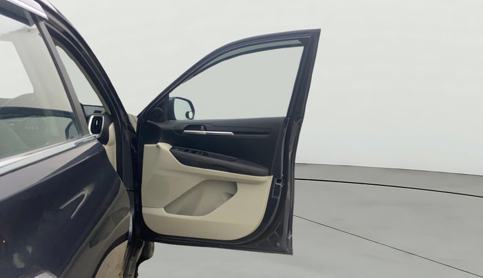 2021 KIA SONET HTX 1.5, Diesel, Manual, 34,880 km, RHS Front Door