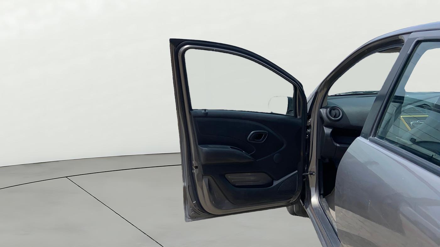 2017 Datsun Redi Go T(O) 1.0, Petrol, Manual, 49,805 km, LHS Front Door