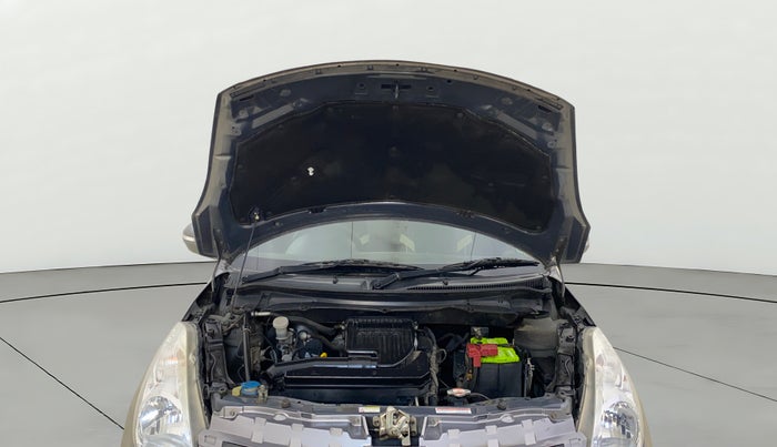 2015 Maruti Swift VXI, Petrol, Manual, 68,112 km, Open Bonet