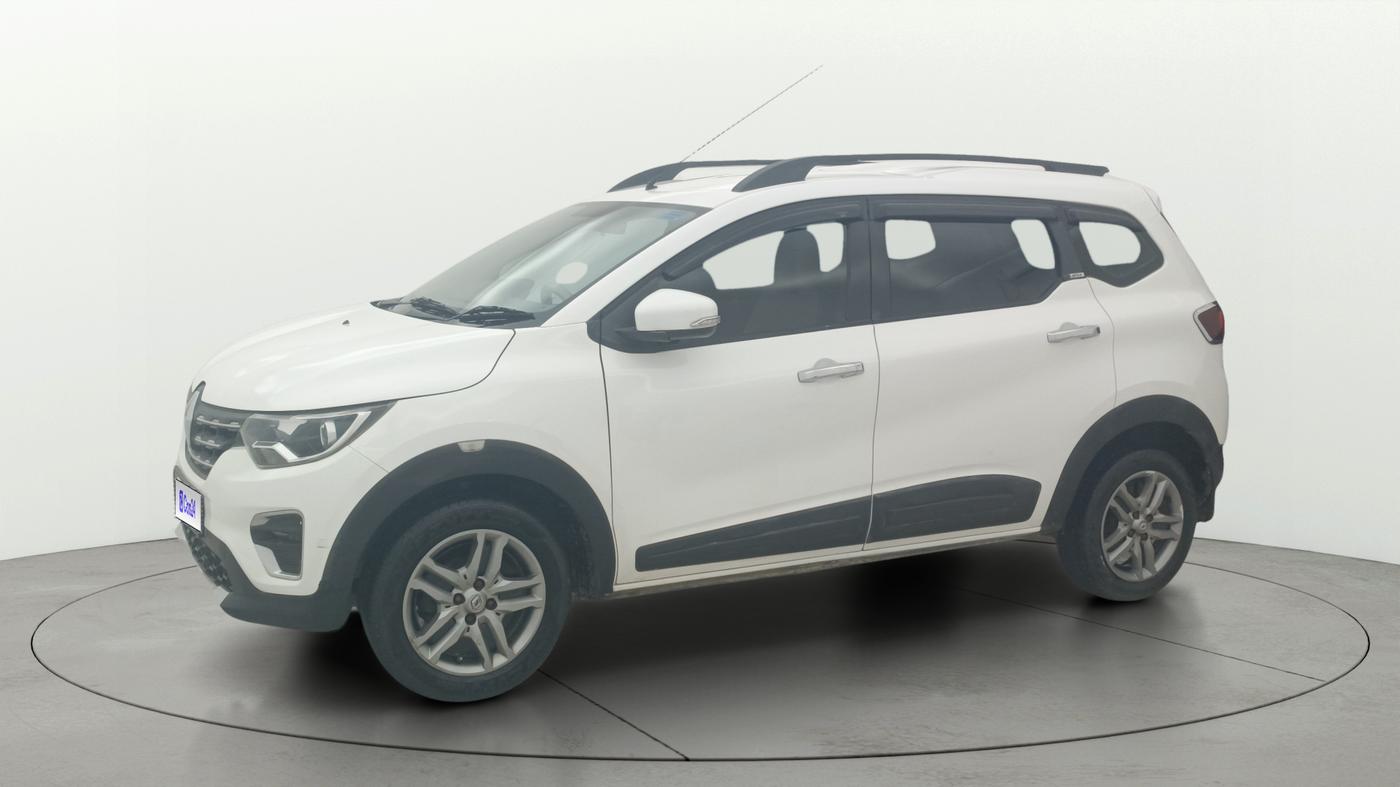 2021 Renault TRIBER RXZ, Petrol, Manual, 61,982 km, Left Front Diagonal
