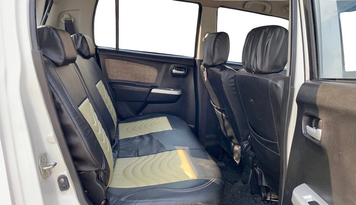 2015 Maruti Wagon R 1.0 VXI, Petrol, Manual, 80,292 km, Right Side Rear Door Cabin