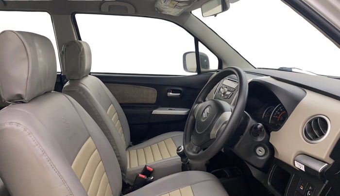 2013 Maruti Wagon R 1.0 VXI, Petrol, Manual, 1,00,092 km, Right Side Front Door Cabin
