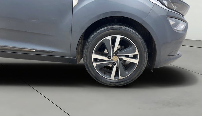 2021 Tata ALTROZ XZ PETROL, Petrol, Manual, 66,054 km, Right Front Wheel
