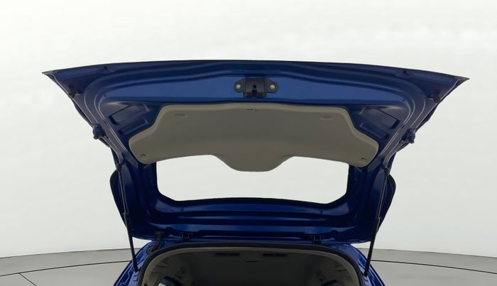 2022 Renault TRIBER RXT, Petrol, Manual, 21,671 km, Boot Door Open