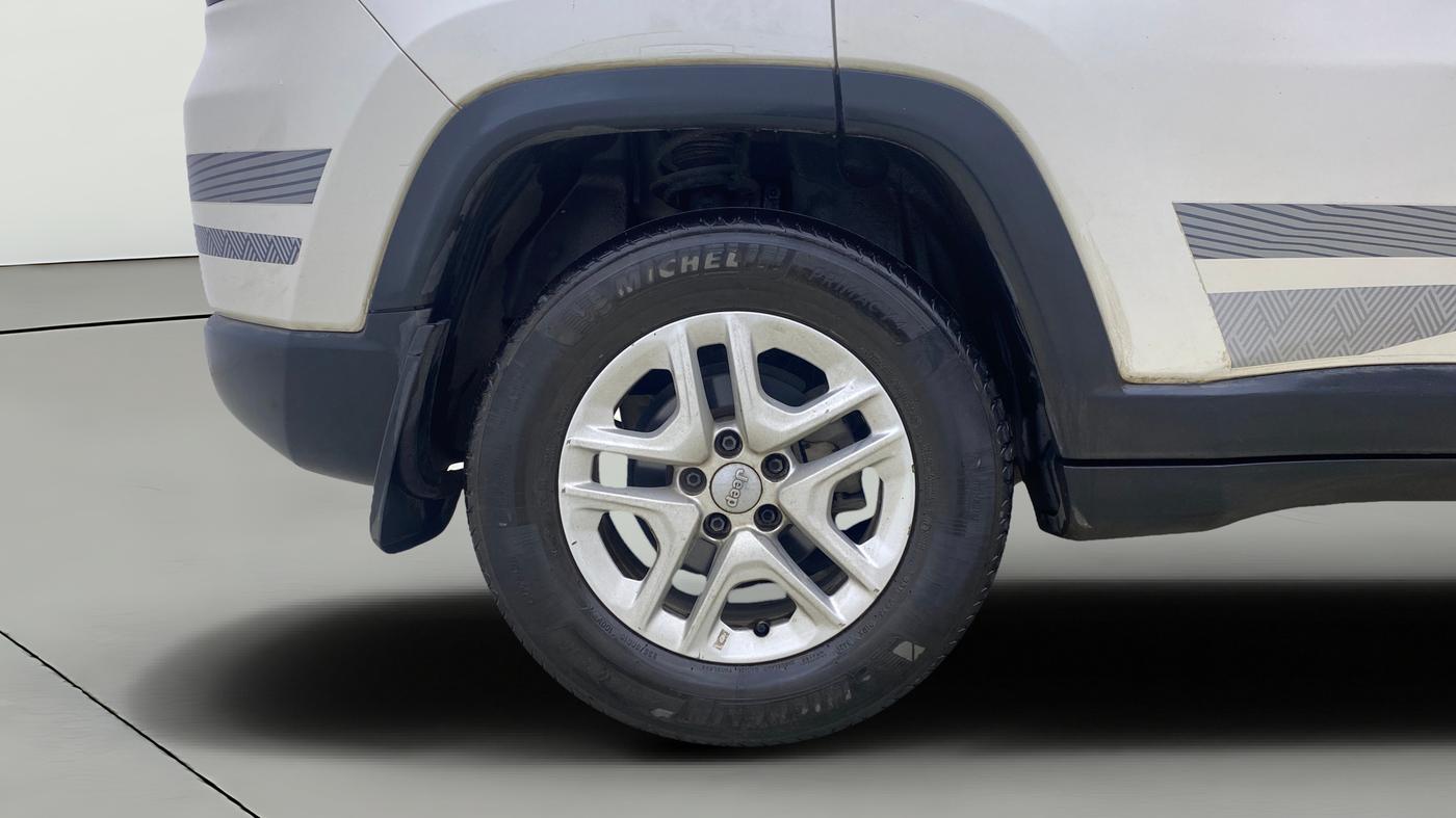 2019 Jeep Compass SPORT PLUS 1.4 PETROL, Petrol, Manual, 81,484 km, Right Rear Wheel