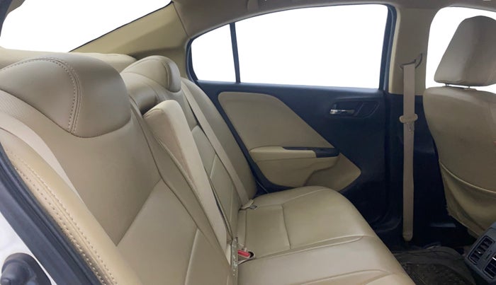 2017 Honda City 1.5L I-VTEC SV, Petrol, Manual, 84,980 km, Right Side Rear Door Cabin