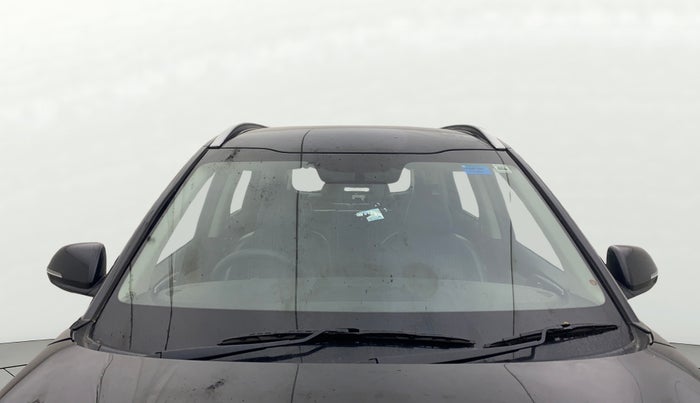 2022 KIA CARENS PRESTIGE PLUS 1.4 PETROL 7 STR, Petrol, Manual, 37,844 km, Front Windshield