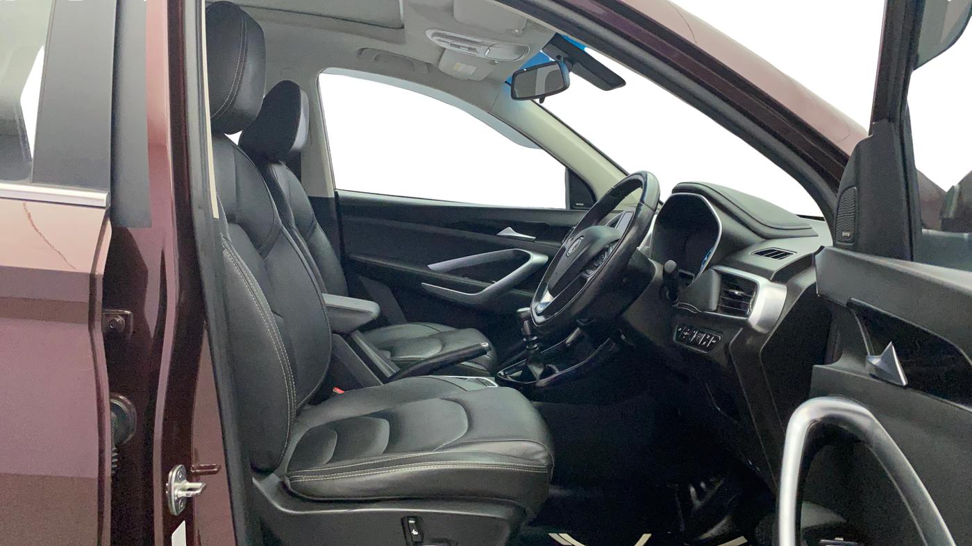 2019 MG HECTOR SHARP 2.0 DIESEL, Diesel, Manual, 82,331 km, Right Side Front Door Cabin
