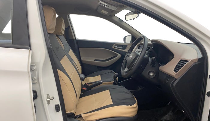 2017 Hyundai Elite i20 ASTA 1.2, Petrol, Manual, 77,219 km, Right Side Front Door Cabin