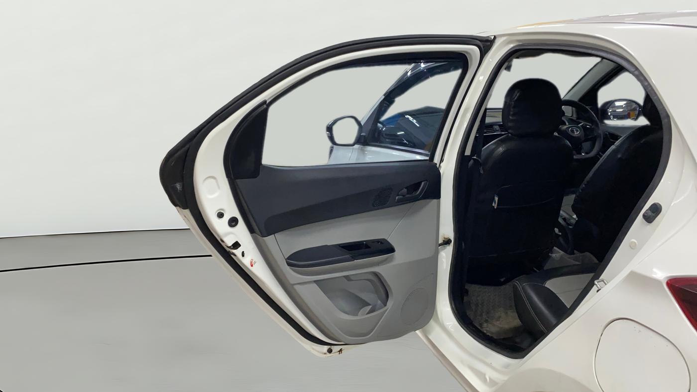 2023 Tata Tiago XT RHYTHM PETROL, Petrol, Manual, 36,790 km, LHS Rear Door