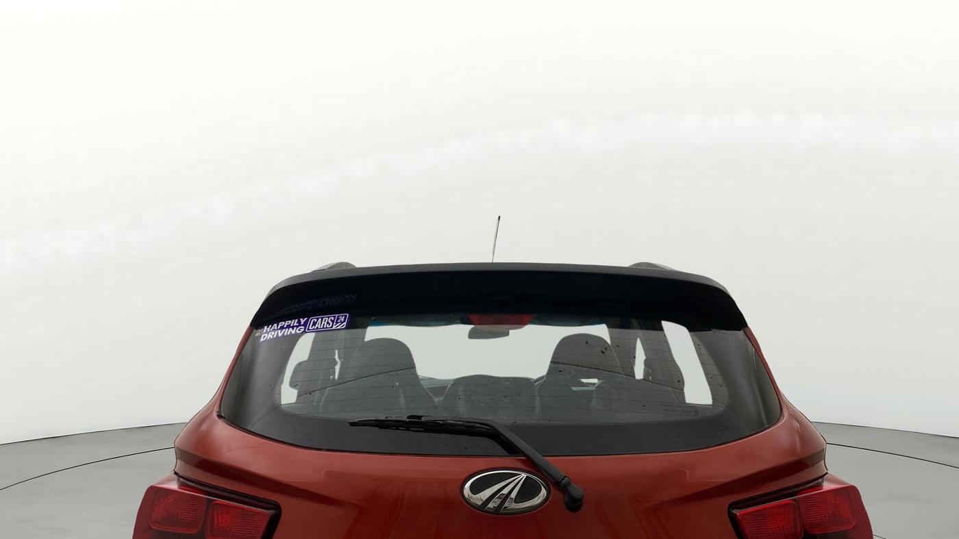 2017 Mahindra Kuv100 K8 6 STR DUAL TONE, Petrol, Manual, 29,019 km, Rear Windshield