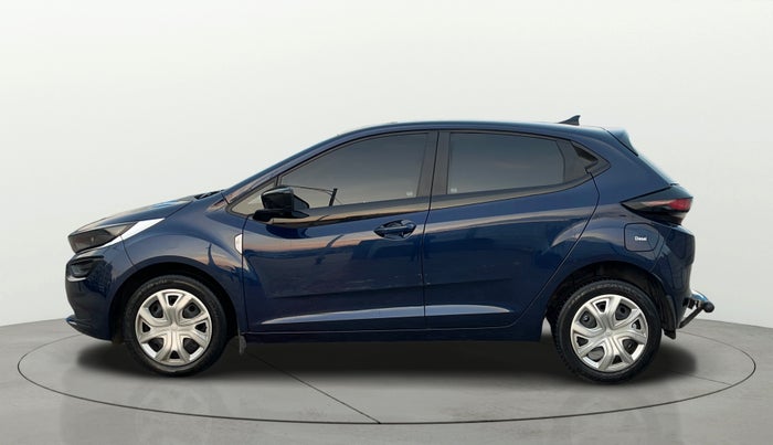 2024 Tata ALTROZ XM PLUS DIESEL, Diesel, Manual, 30,663 km, Left Side