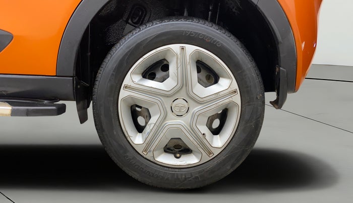 2018 Tata NEXON XZ PETROL, Petrol, Manual, 92,407 km, Left Rear Wheel