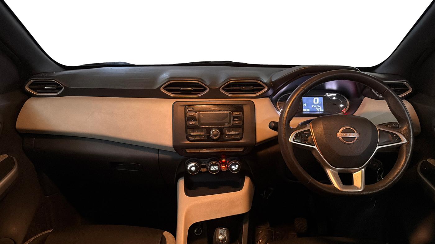 2024 Nissan MAGNITE XL AMT EZ Shift, Petrol, Automatic, 25,432 km, Dashboard