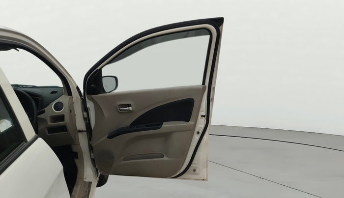 2015 Maruti Celerio VXI, Petrol, Manual, 36,288 km, RHS Front Door