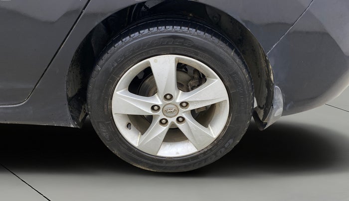 2013 Hyundai New Elantra 1.8 SX MT VTVT, Petrol, Manual, 79,054 km, Left Rear Wheel