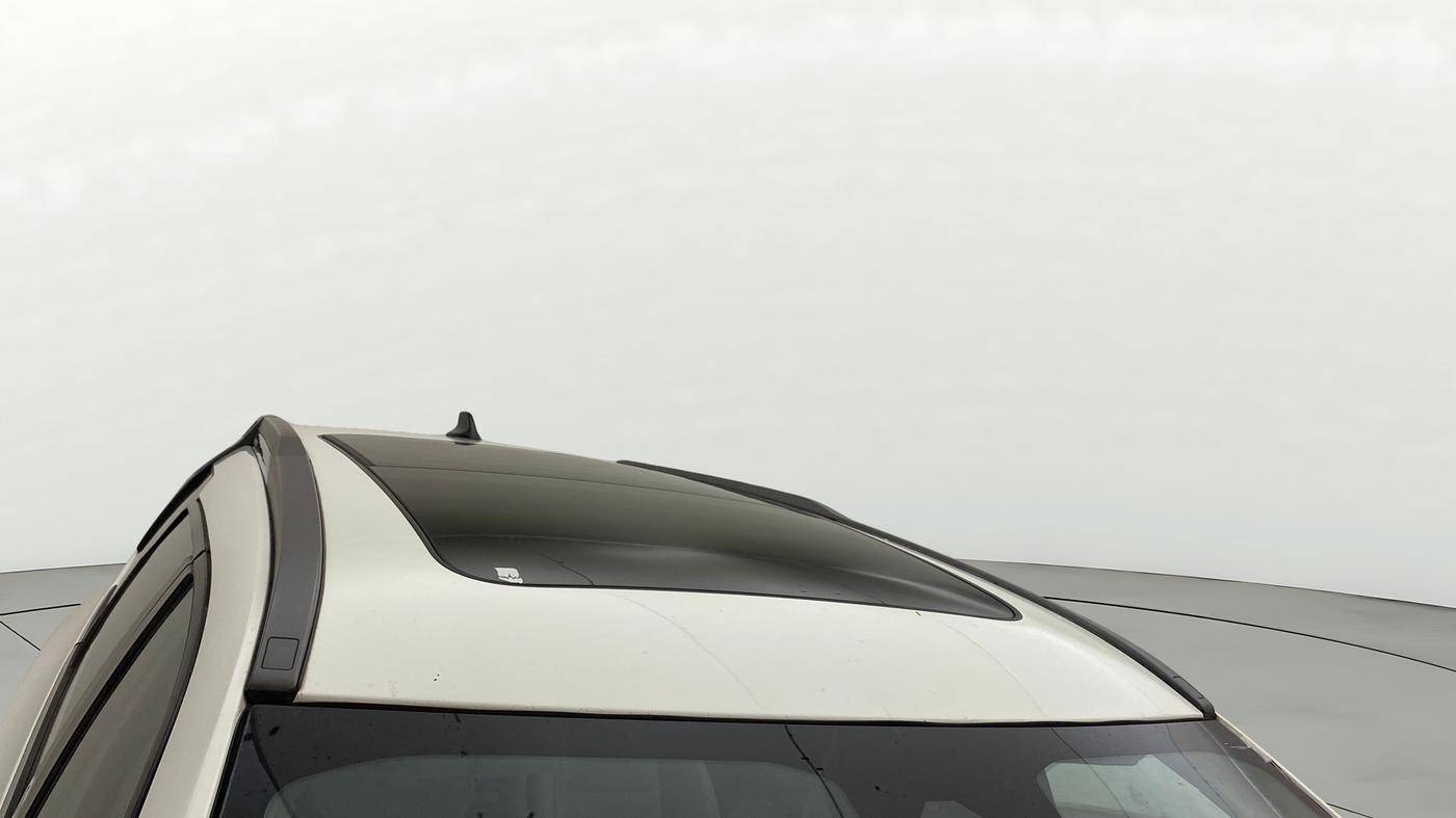2023 Tata Safari XZA PLUS O 6STR, Diesel, Automatic, 1,11,940 km, Roof