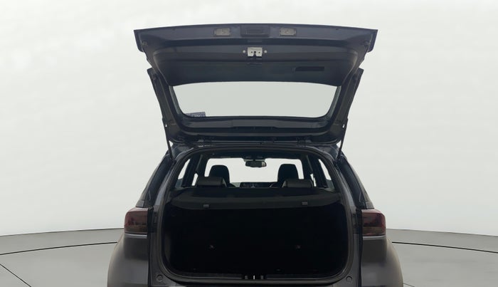 2022 KIA SONET X LINE 1.5 AT, Diesel, Automatic, 63,992 km, Boot Door Open