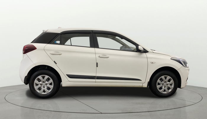 2020 Hyundai Elite i20 MAGNA PLUS 1.2, Petrol, Manual, 13,604 km, Right Side View
