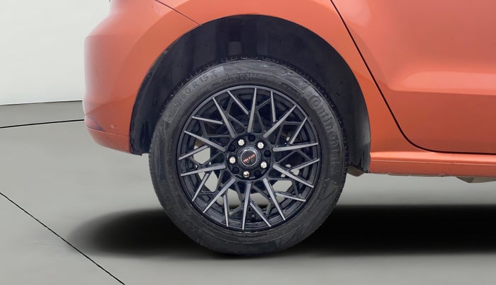 2015 Volkswagen Polo HIGHLINE1.5L, Diesel, Manual, 81,615 km, Right Rear Wheel