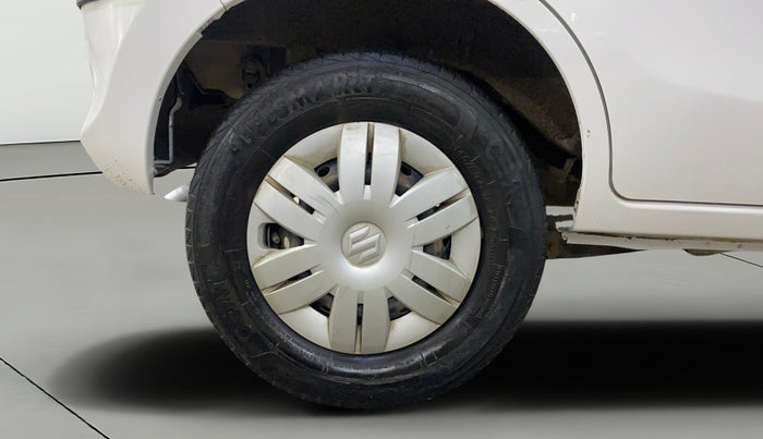 2022 Maruti Alto VXI, Petrol, Manual, 28,674 km, Right Rear Wheel