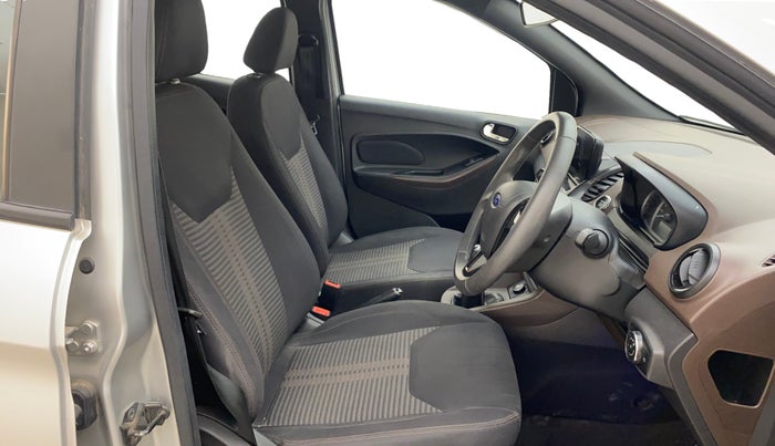 2019 Ford FREESTYLE TITANIUM 1.2 PETROL, Petrol, Manual, 40,133 km, Right Side Front Door Cabin