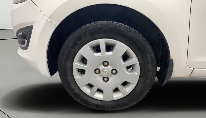 2013 Hyundai i20 MAGNA 1.4 CRDI, Diesel, Manual, 96,642 km, Left Front Wheel