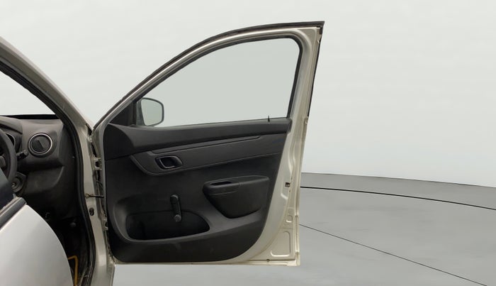 2017 Renault Kwid RXL 1.0, Petrol, Manual, 17,805 km, RHS Front Door