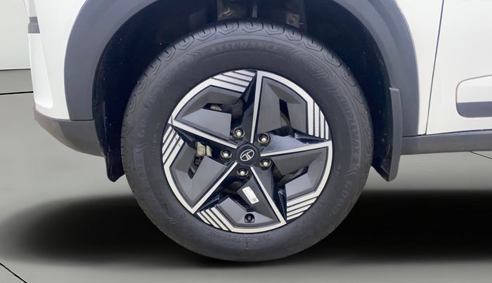 2024 Tata NEXON CREATIVE PLUS S 1.2 REVOTRON 7 DCA, Petrol, Automatic, 23,673 km, Left Front Wheel