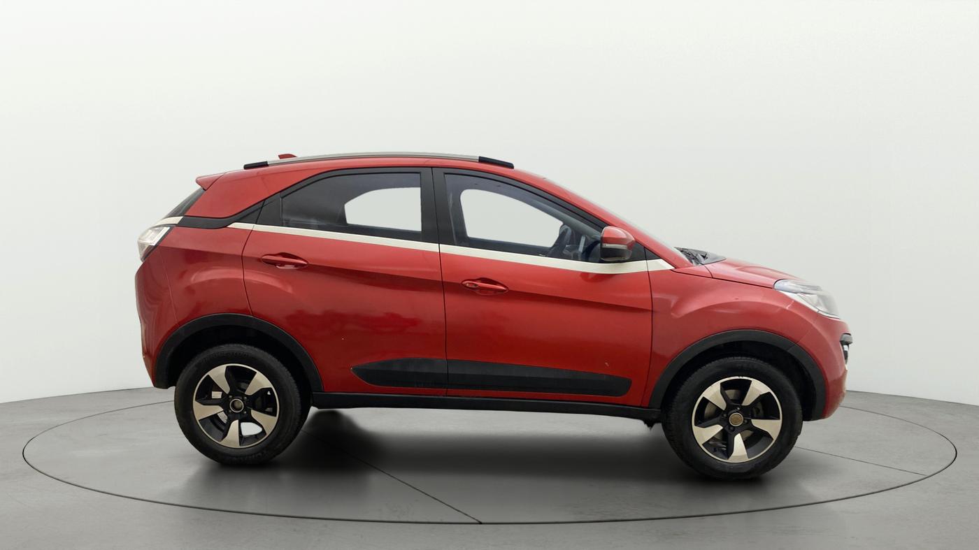 2018 Tata NEXON XZ PLUS PETROL, Petrol, Manual, 59,034 km, Right Side View
