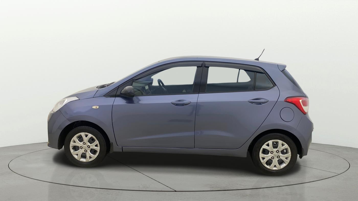 2013 Hyundai Grand i10 MAGNA 1.2 KAPPA VTVT, CNG, Manual, 1,27,556 km, Left Side