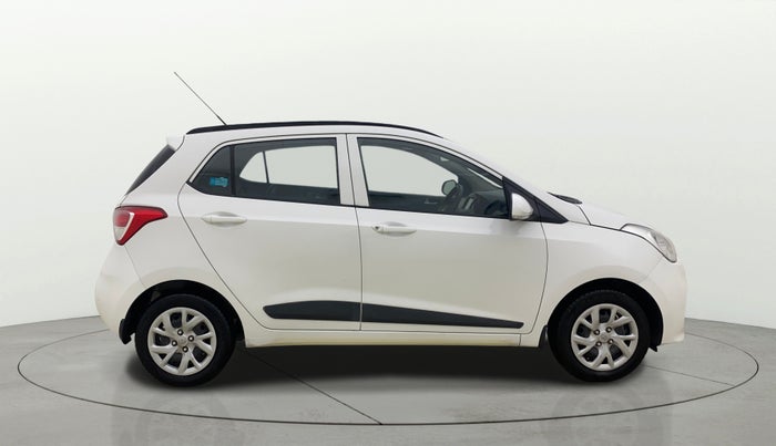 2018 Hyundai Grand i10 SPORTZ 1.2 KAPPA VTVT, Petrol, Manual, 52,398 km, Right Side View