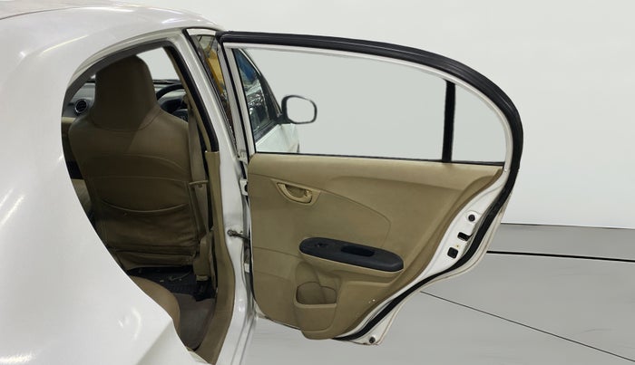 2015 Honda Amaze 1.2L I-VTEC S, Petrol, Manual, 1,09,846 km, RHS Rear Door