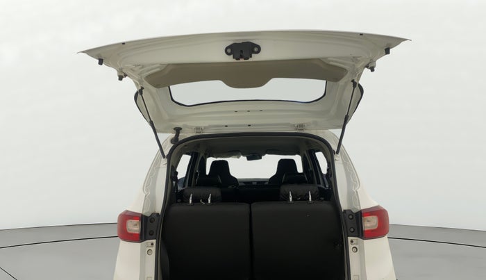 2021 Renault TRIBER RXT, Petrol, Manual, 37,725 km, Boot Door Open